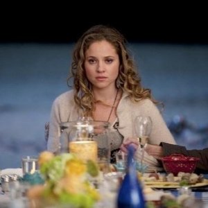 Revenge: Margarita Levieva nell'episodio Coercizione