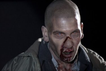 The Walking Dead: un Jon Bernthal trasformato in Errante nell'episodio Il giustiziere