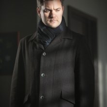 Fringe: Joshua Jackson in una scena dell'episodio Welcome to Westfield