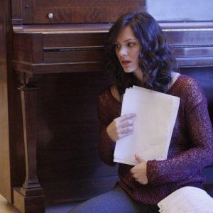 Katharine McPhee nel ruolo di Karen Cartwright nel sesto episodio di Smash