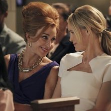 GCB: Annie Potts e Leslie Bibb nell'episodio Hell Hath No Fury