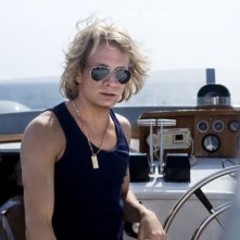 Jérémie Rénier è il divo Claude François nel film CloClo