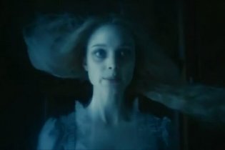 Trailer 2 - Dark Shadows