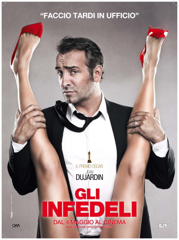 Gli Infedeli Jean Dujardin Fa Tardi In Ufficio In Uno Dei Character Poster Italiani Del Film 235015