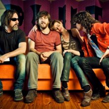 I più grandi di tutti: i mitici Pluto durante l'intervista sulla loro reunion in una scena del film