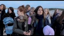 Video-recensione 17 ragazze