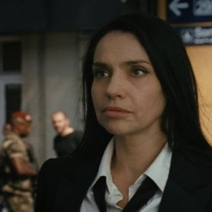 Béatrice Dalle in Bye Bye Blondie: una scena del film