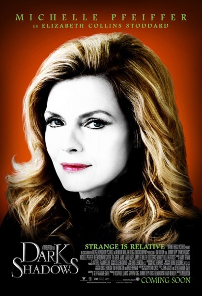 Character Poster Di Michelle Pfeiffer In Dark Shadows 235073
