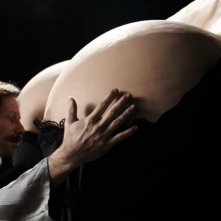 Pollo alle prugne: Mathieu Amalric in un'onirica sequenza del film
