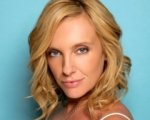 Toni Collette e Danny Huston nella casa di Psycho