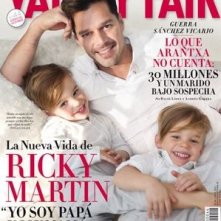 Ricky Martin sulla cover di Vanity Fair con i suoi figli, Valentino e Matteo