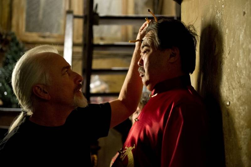 Men in Black 3: il make up artist Rick Baker al lavoro sul set