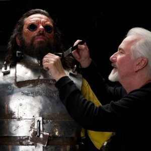 Men in Black 3: il make up artist Rick Baker sul set del film