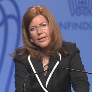 Un due tre stella:  Sabina Guzzanti è Emma Marcegaglia