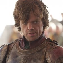 Game Of Thrones Peter Dinklage In Una Scena Della Stagione 2 235677
