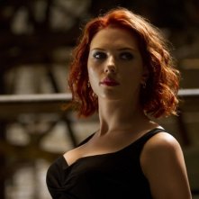 Una prorompente Scarlett Johansson in una scena di The Avengers