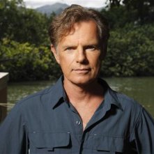 Bruce Greenwood nella serie tv The River (episodio Doctor Emmet Cole)