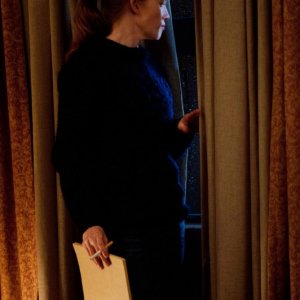 The Killing: Mireille Enos nell'episodio Reflections