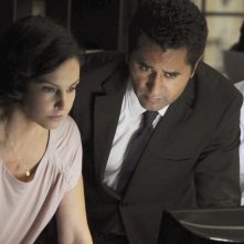 Ashley Judd con Cliff Curtis nell'episodio Ice Queen della serie Missing