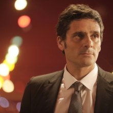 Ciliegine: lo sguardo assorto di Pascal Elbé in una scena del film