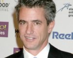 Dermot Mulroney reporter per Enlightened