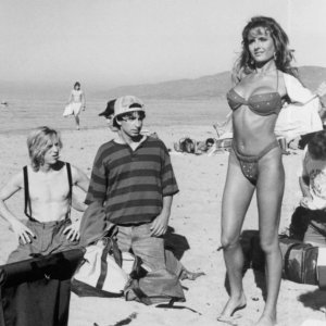 Fabiana Udenio in una foto promo di Lezioni d'estate con Dean Cameron e Gary Riley