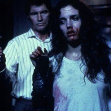 Hellraiser: Ashley Laurence e Andrew Robinson in una scena