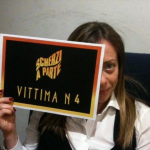 Scherzi a Parte: Giorgia Meloni è la vittima numero 4 della dodicesima edizione