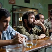 Antonio De La Torre con Mario Casas in Grupo 7, poliziesco spagnolo