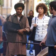 Mohamed Zouaoui E Veronica Pivetti sul set de La ladra