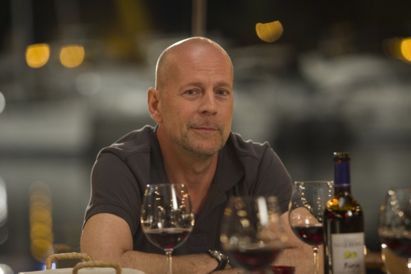 Bruce Willis In Una Posa Sorridente Durante Le Riprese De La Fredda Luce Del Giorno 236815