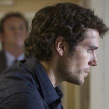 Henry Cavill in una scena del thriller La fredda luce del giorno