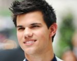 Taylor Lautner tra i 'bamboccioni' di Adam Sandler