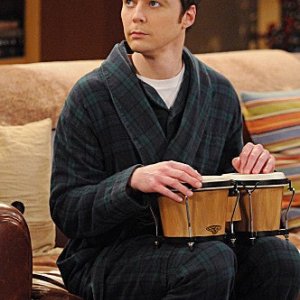 The Big Bang Theory: Jim Parsons in una scena dell'episodio The Werewolf Transformation