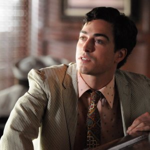 Ben Feldman nell'episodio Mystery Date della quinta stagione di Mad Men