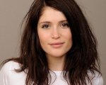 Gemma Arterton migliore amica per finta