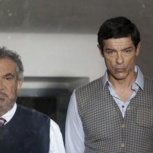 Una grande famiglia: Gianni Cavina con Alessandro Gassman in un'immagine della fiction diretta da Riccardo Milani