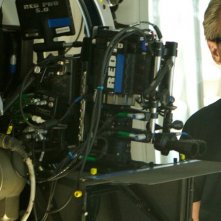 Ridley Scott con la sua macchina da presa sul set di Prometheus