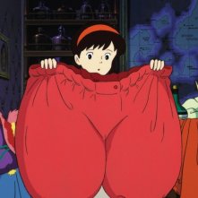 Sheeta in una divertente scena del film d'animazione Il castello nel cielo
