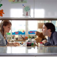 Christian Ulmen con Lola Dockhorn in Einer wie Bruno