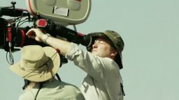 Teaser Trailer 3 - Looper