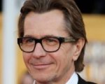 Gary Oldman, Harrison Ford e Liam Hemsworth in paranoia
