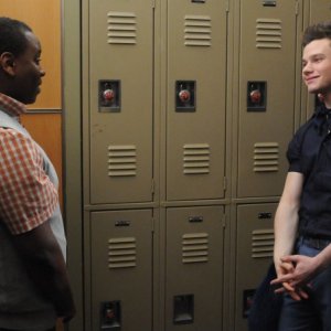 Glee: Alex Newell e Chris Colfer nell'episodio Saturday Night Fever