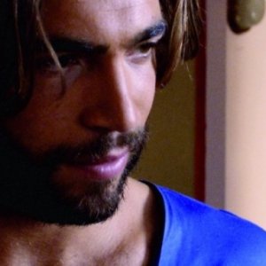 I giorni della vendemmia: Gian Marco Tavani in una scena del film insieme a Marco D'Agostin (in lontananza)