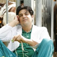 Workers - Pronti a tutto: Dario Bandiera con lo sguardo sognante in un'immagine del film