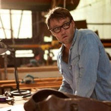 Joel Edgerton è Dave in Wish You Were Here