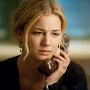 Revenge: Emily VanCamp nell'episodio Doubt
