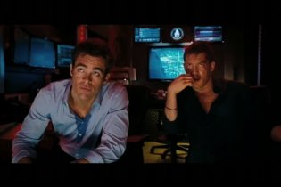 Clip 'Decision making mode' - Una spia non basta