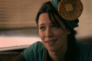 Trailer - A Bag of Hammers