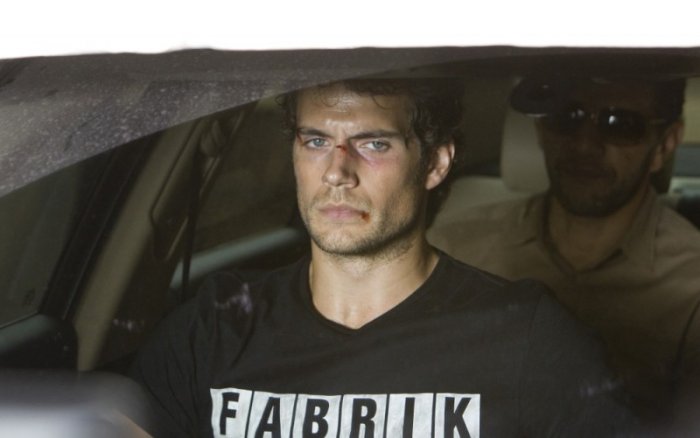 Warhammer 40.000 di Henry Cavill si tinge più horror: Mike Flanagan entra nel team del progetto Amazon